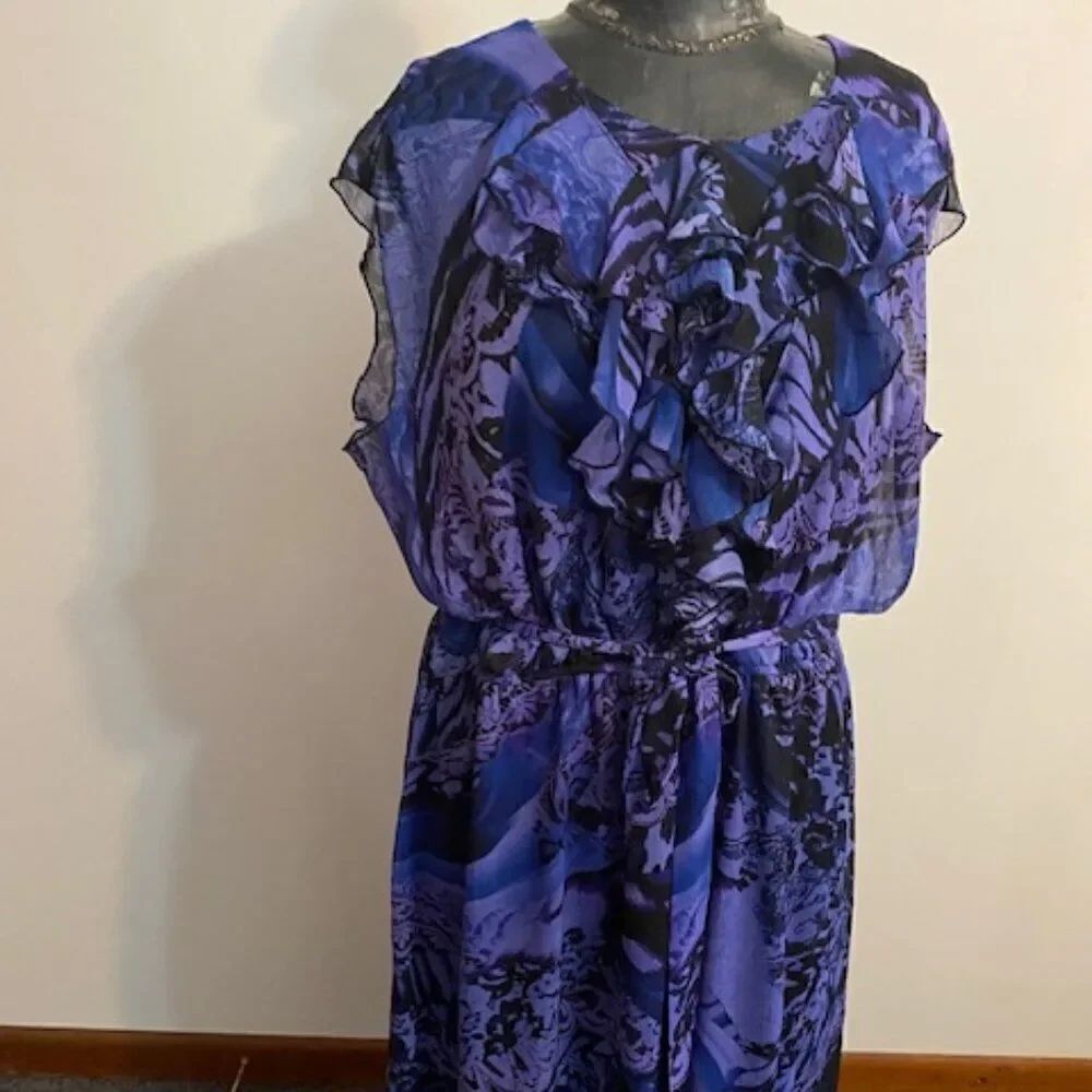 SOHO Apparel Blue/Black Ruffle Bodice tie belt dress, size 20W